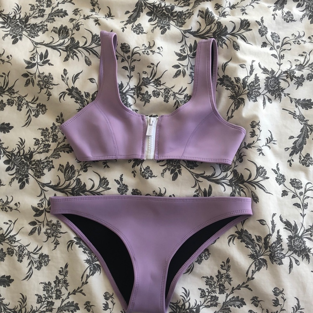 HOAKA SWIMWEAR BATHING SUIT